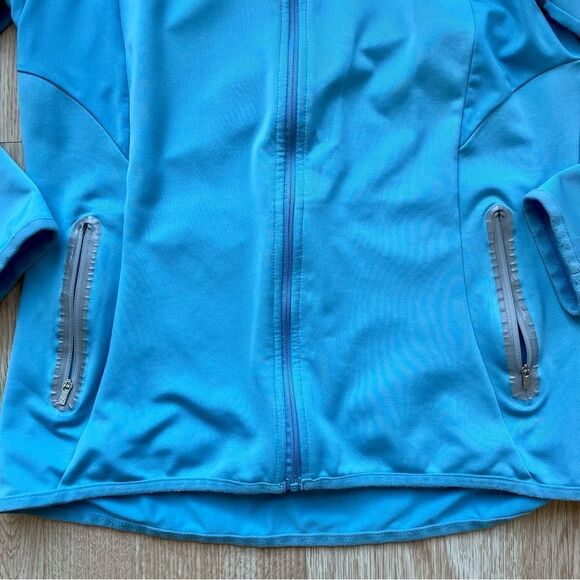 Puma BMW Athletics Bright Blue Light Softshell Jacket - Size: Medium - Picture 10 of 13